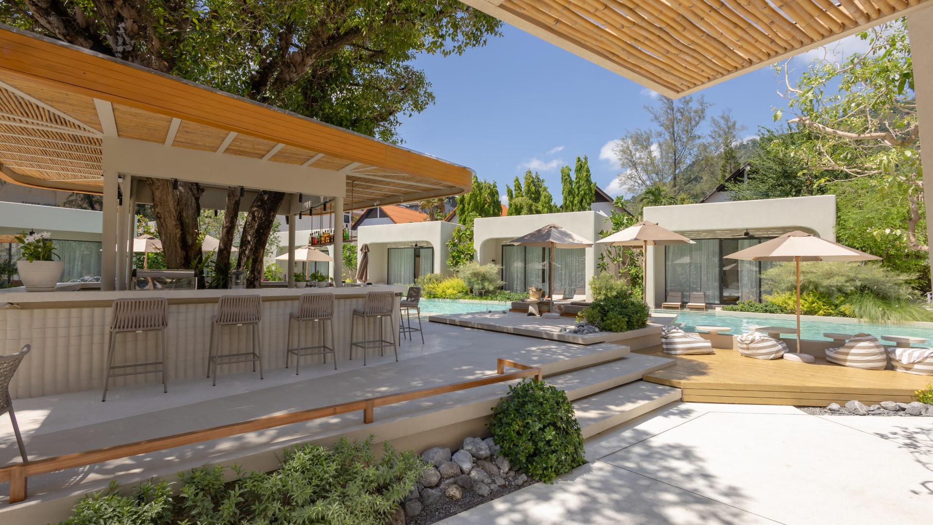 Eden Resort and Villas Slider 3